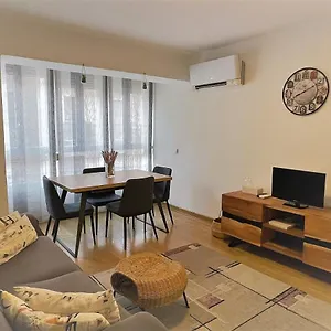 https://river-roses.es-andalucia.com